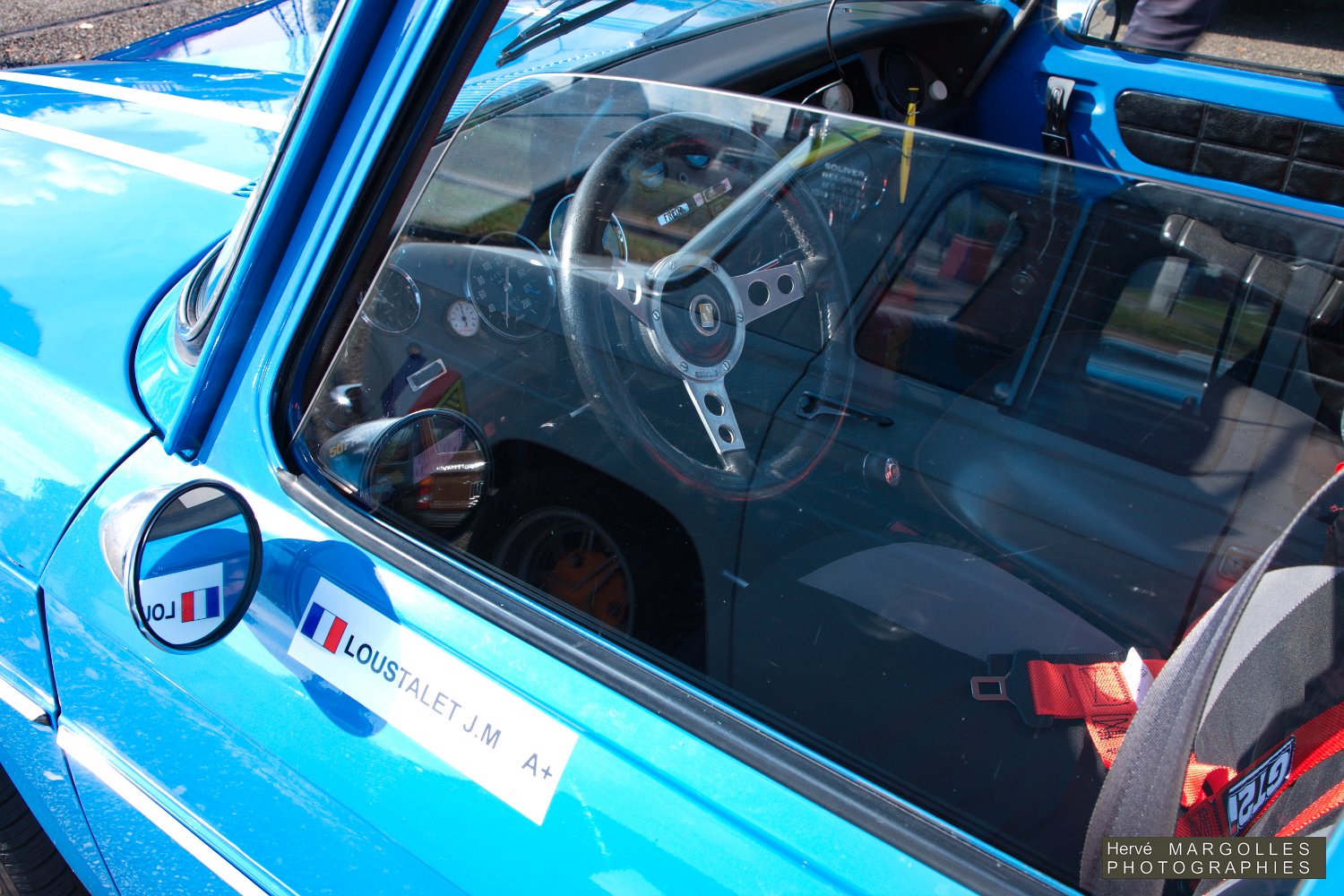 Renault 8-03.jpg